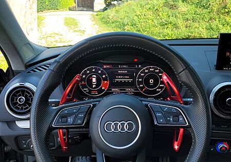 Audi S3 2.0 TFSI quattro Sportback -