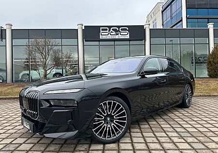 BMW 740d xDrive M Sport TV,Aut.Tür,SkyL,B&W,Luft