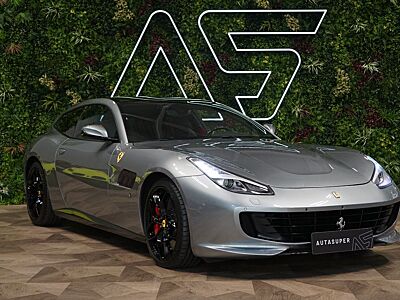 Ferrari GTC4Lusso T*V8*PANO*CARBON*LIFT*CZ