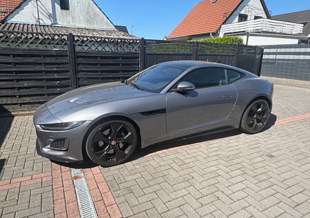 Jaguar F-Type P300 R-DYNAMIC R-DYNAMIC - 1. Hand