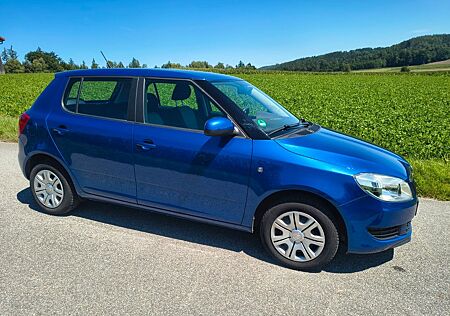 Skoda Fabia 1.2l 44kW*Cool Edition*Nightfire Blau