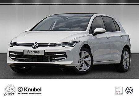VW Golf Volkswagen VIII Life 1.5 TSI Ass.paket Pano 17" Nav.vo