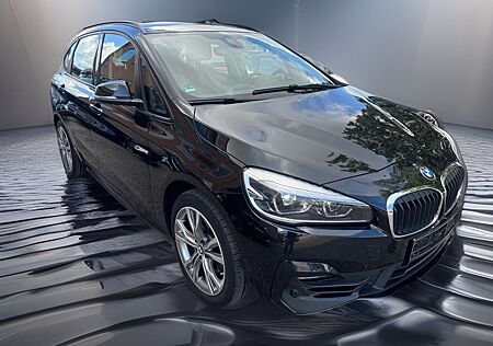 BMW 2er 220d xDrive/LuxuryLine/LED/Navi/Leder/Key/HUD/18