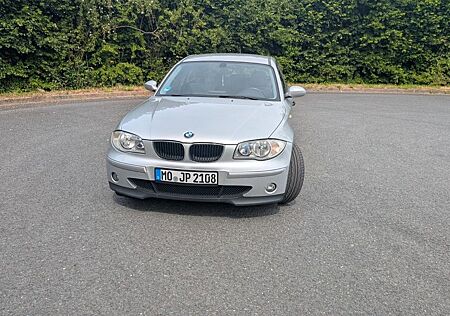 BMW 118i -