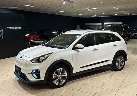 Kia Niro e- DynamicLine 64 kWh*ACC*KEYLESS*LEDER