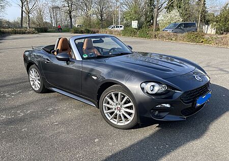 Fiat 124 Spider Frühling * Sonne * Cabrio