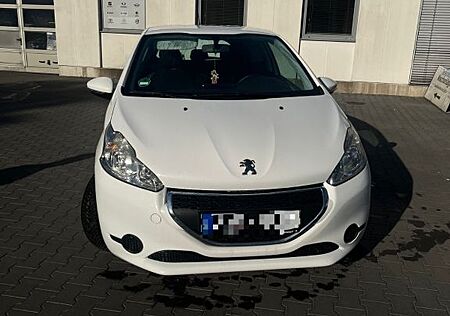 Peugeot 208 1.2 Active 82 VTi Active