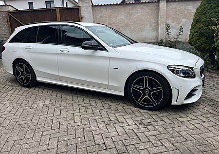Mercedes-Benz C 220 gebraucht kaufen Mercedes-Benz C 220 d T AMG-LINE/NIGHT-EDITION/DISTRONIC/AHK