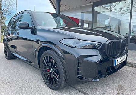 BMW X5 xDrive40d/ALL BLACK/22"/AHK/Pano/Iconic