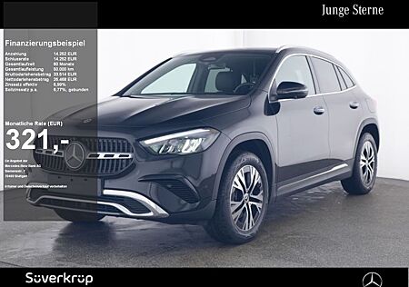 Mercedes-Benz GLA 200 , BURM PROGRESSIVE SPUR PANO 360 PDC