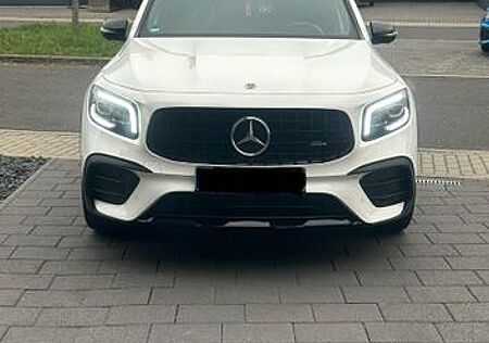 Mercedes-Benz GLB 250 4MATIC, AMG-Line,Garantie bei Mercedes