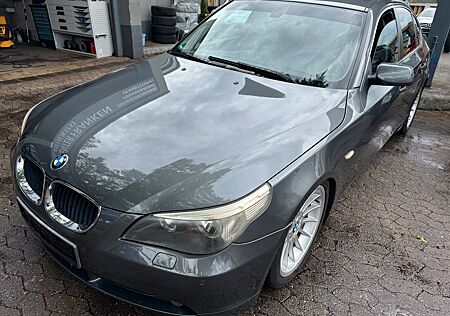 BMW 523i A sehr gepflegt Leder Schiebedach
