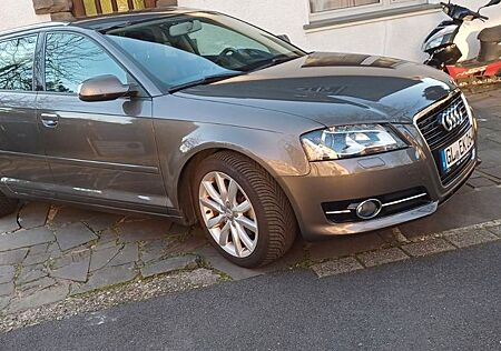 Audi A3 2.0 TDI (DPF) Ambiente Sportback Ambiente