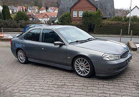 Ford Mondeo gebraucht kaufen Ford Mondeo ST 200