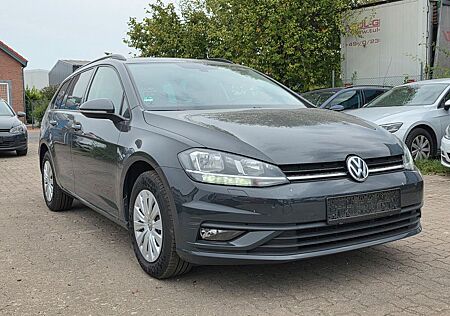 VW Golf Volkswagen 1.6 TDI SCR DSG Comfor/NAVI/Klimaauto/172