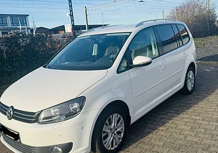 VW Touran Volkswagen 1.6 TDI DSG Comfortline BlueMotion Te...