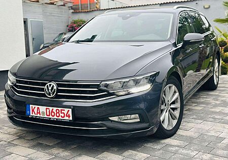 VW Passat Variant Volkswagen *Facelift* DSG* NAVI*