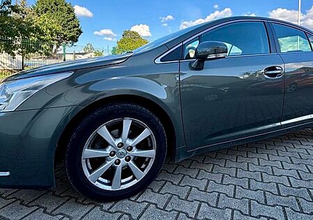 Toyota Avensis 2.0 Executive Automatik Xenon