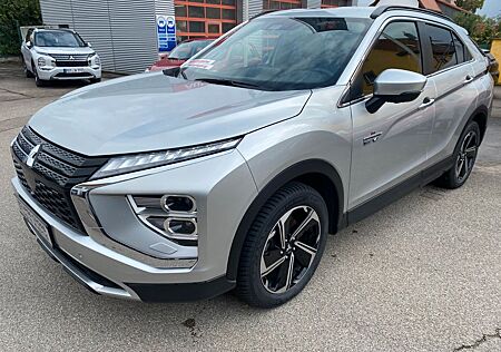 Mitsubishi Eclipse Cross 2,4 PHEV INTRO m. PLUS-P +AHK