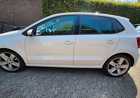 VW Polo Volkswagen 1.6 TDI 77kW Highline mit Standheizung
