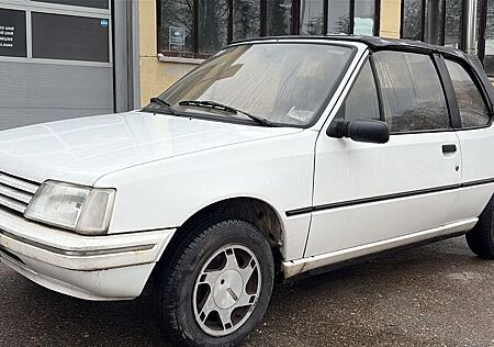 Peugeot 205 1.1 Forever Cabrio 40KW