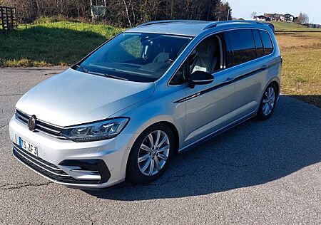 VW Touran Volkswagen 2.0 TDI R Line Standheizung AHK