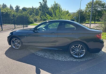BMW 220d xDrive Steptronic Coupé M Sport M Sport
