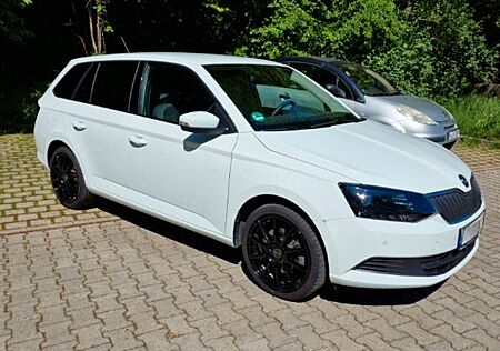 Skoda Fabia Combi 1.2 TSI Ambition 110PS