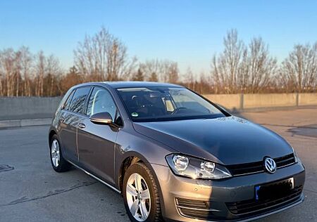 VW Golf Volkswagen VII