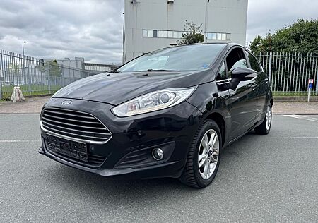 Ford Fiesta Titanium Sport Zahnr. Neu Bluetooth Navi