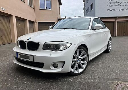 BMW 118d Coupé M-Paket Scheckheftgepflegt