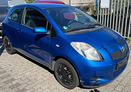Toyota Yaris Sol 1.3 Klima