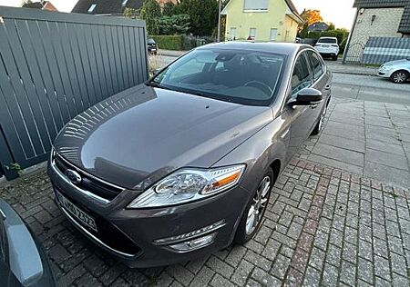Ford Mondeo Titanium 2.0 Automatik Top gepfleg
