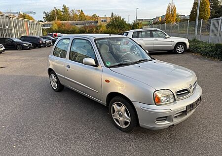 Nissan Micra 1.0 Fresh Fresh