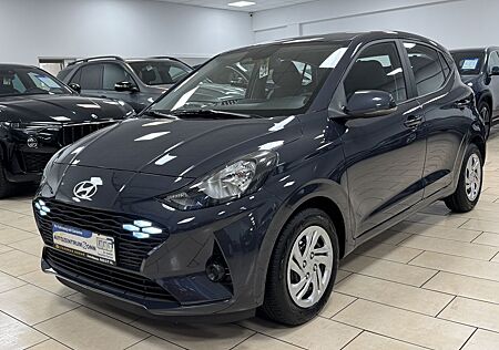 Hyundai i10 Pure*dig.Cockpit*R-Cam*CarPlay*Klima*Spuras*
