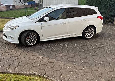 Ford Focus 1,6 EcoBoost 134kW Titanium Turnier Ti...