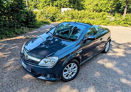 Opel Tigra 1.8 - opt, techn guter Zustand, PDC hinten