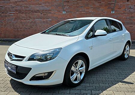 Opel Astra J Lim. / 5-trg. / Active / Schneeweiß /