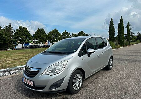 Opel Meriva B Edition