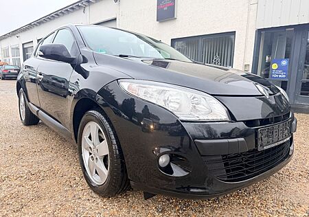 Renault Megane III Lim. 5-trg. Dynamique NAVI*KLIMAA*EU5