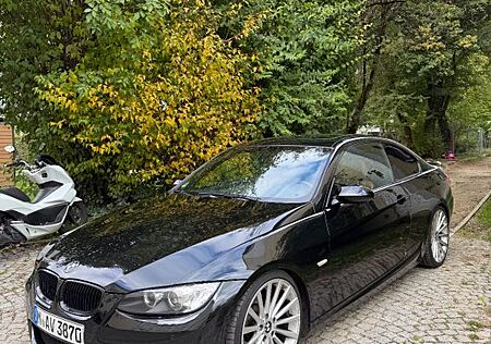 BMW 325i Coupé - M Performance