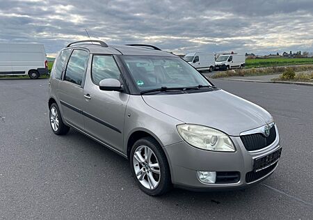 Skoda Roomster 1.9 TDI DPF AHK TÜV SHZ Scheckheft 2Bes