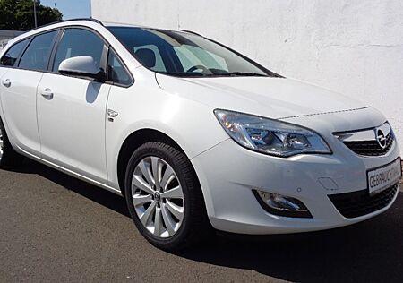 Opel Astra J Sports Tourer 150 Jahre