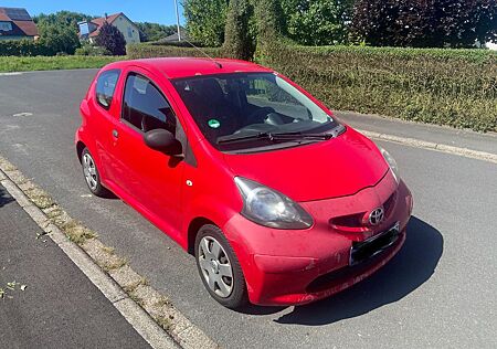 Toyota Aygo (X) Aygo (X) 1,0 -