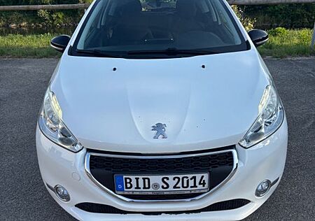 Peugeot 208 1.2 Active 82 VTi Active