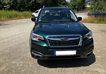 Subaru Forester 2.0X Exclusive Lineartr. 20th Ann. ...