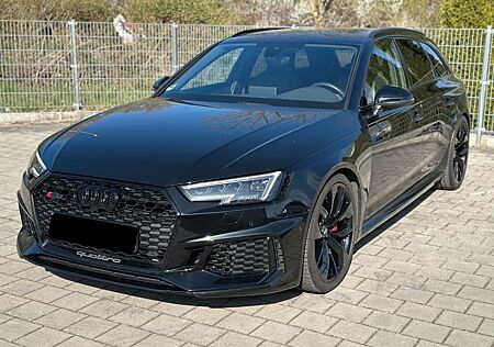 Audi RS4 RS 4 Avant 2.9 TFSI quattro