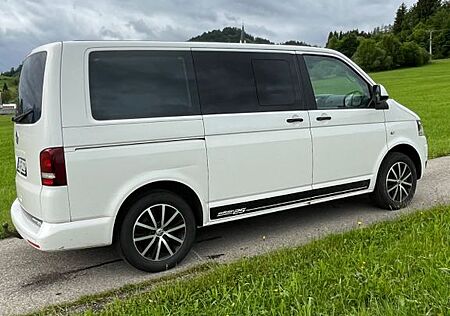 VW T5 Multivan Volkswagen (neuer Motor)