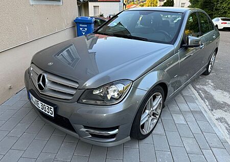 Mercedes-Benz C 200 CDI - AMG Paket ab Werk TÜV neu