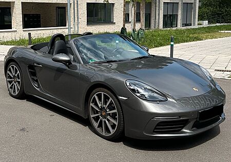 Porsche Boxster PDK, SportAGA, 20', Bose, Kamera, Leder